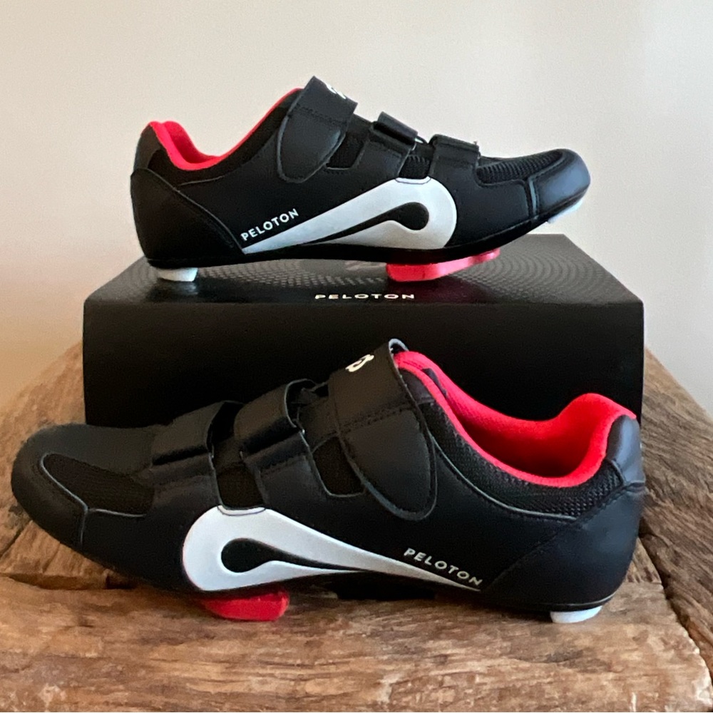 Peloton Black White Cycling Shoes with Red Lining